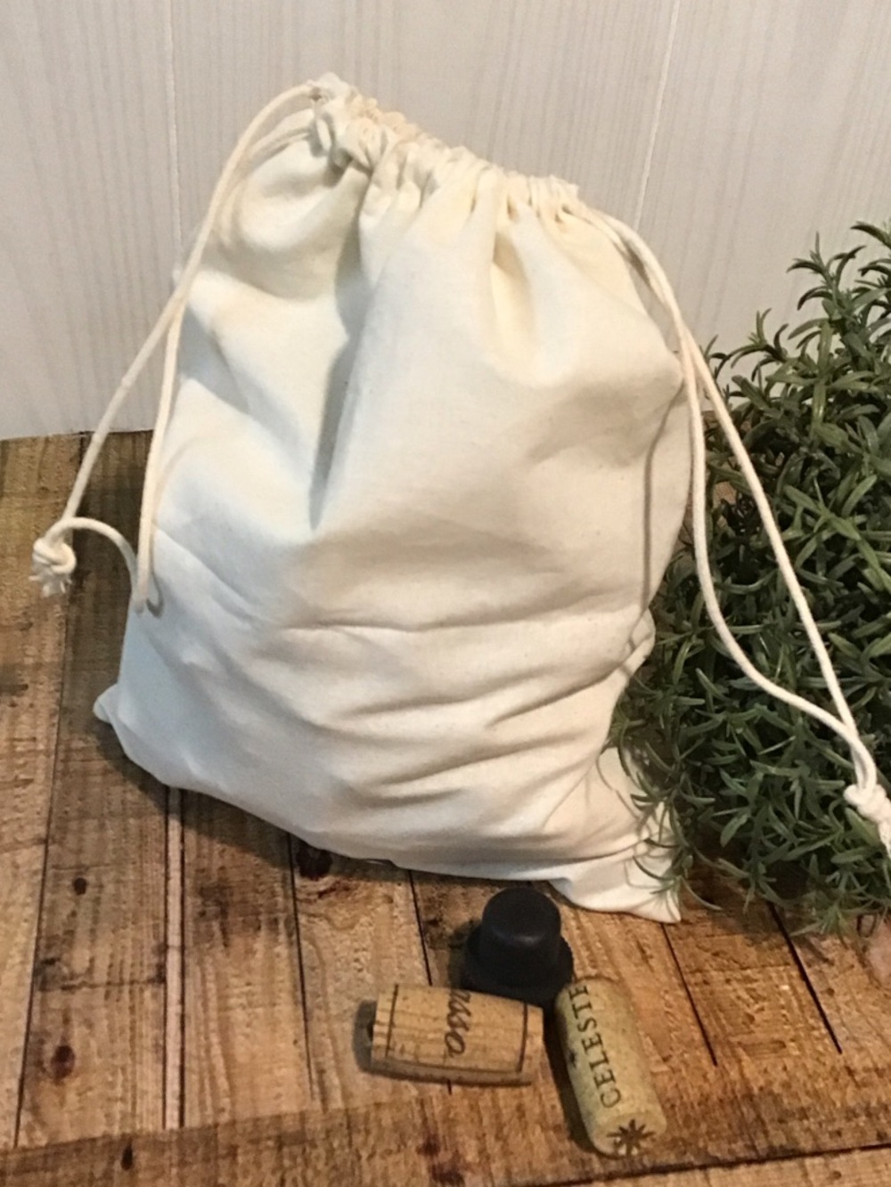 ♥️5/25$ Canvas Drawstring Pouch of corks